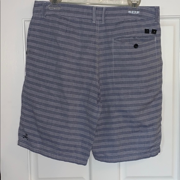 Men’s chambray shorts - Picture 2 of 3